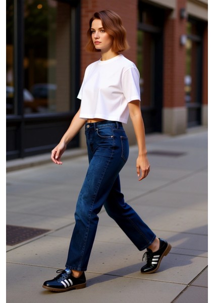 Kadın Yüksek Bel Düz Kesim Denim Pantolon Fonksiyonel Dayanıklı Kaliteli Konforlu Estetik Şık