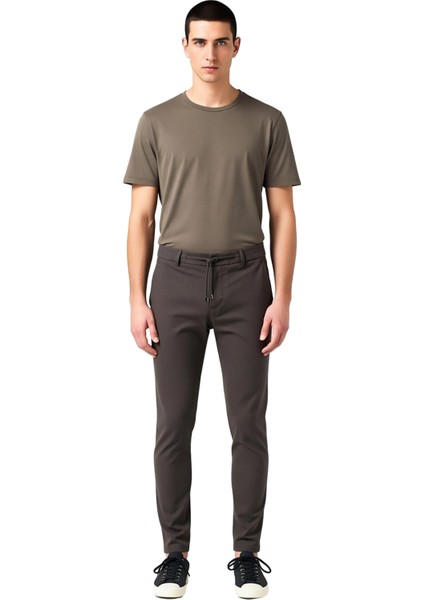 Erkek Koyu Kahve Düz Dokulu Regular Fit Pantolon Fonksiyonel Dayanıklı Kaliteli Konforlu Şık fırsatları