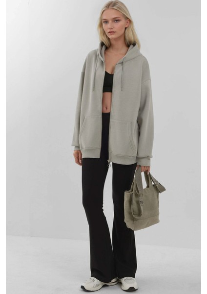 Kadın Şardonlu Cepli Fermuarlı Kapüşonlu Sweatshirt Busem Collection Açık Gri