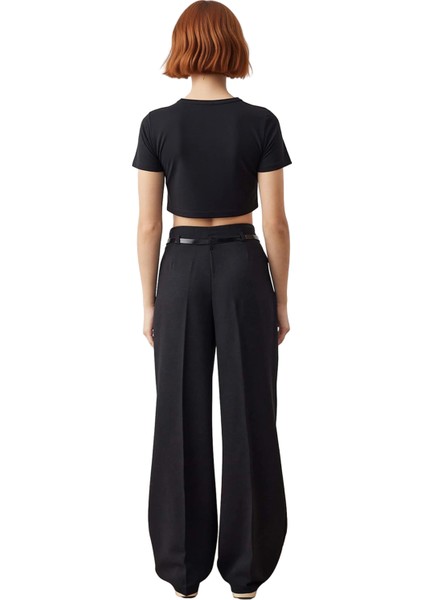 Kadın Geniş Paça Kemer Detaylı Pantolon Fonksiyonel Dayanıklı Kaliteli Konforlu Estetik Şık indirimleri