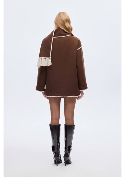 Atkılı Çoban Dikişli Oversize Kısa Kaban Kahverengi indirimleri