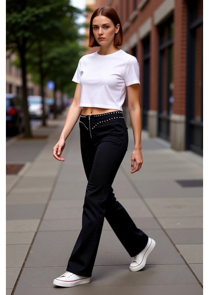 Yüksek Bel Trok Detaylı Flare Jean Kadın Fonksiyonel Dayanıklı Kaliteli Konforlu Estetik Şık