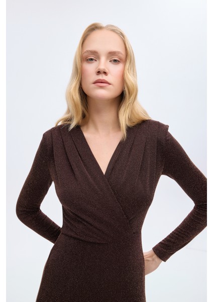 Simli Kruvaze Yaka Uzun Tulum Kahverengi fırsatları