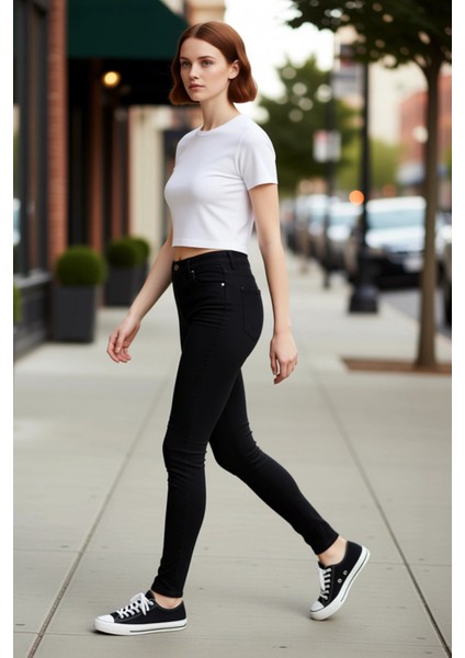 Kadın Yüksek Bel Dar Paça Denim Pantolon Fonksiyonel Dayanıklı Kaliteli Konforlu Estetik Şık