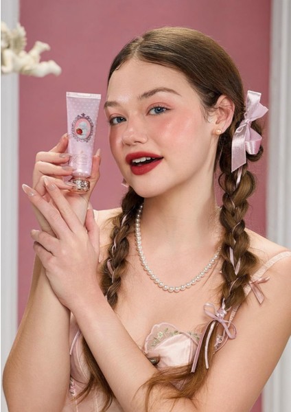 Çilekli Sütlü El Kremi, Lüks Nem, Kalıcı Koku, Ipeksi Dokunuş fiyatları