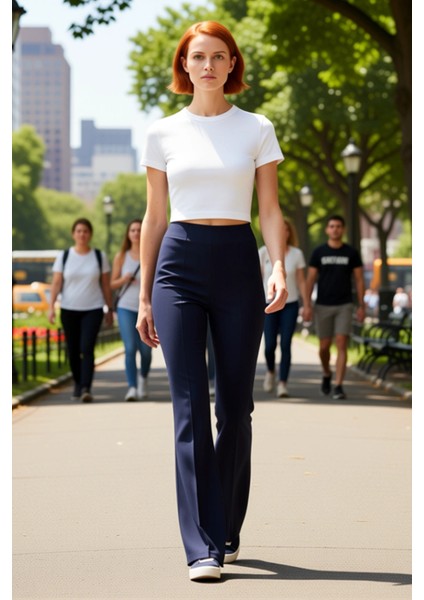 Kadın Nervür Detaylı Flare Pantolon Fonksiyonel Dayanıklı Kaliteli Konforlu Estetik Modern fiyatları