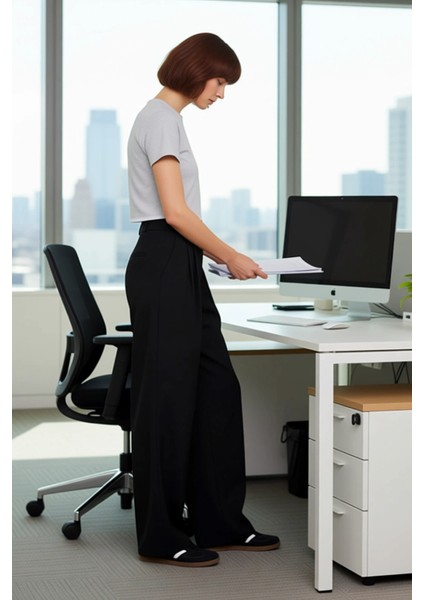 Kadın Pilili Geniş Paça Dokuma Pantolon Fonksiyonel Dayanıklı Kaliteli Konforlu Estetik Şık