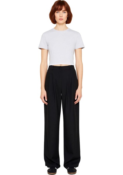 Kadın Pilili Geniş Paça Dokuma Pantolon Fonksiyonel Dayanıklı Kaliteli Konforlu Estetik Şık fırsatları