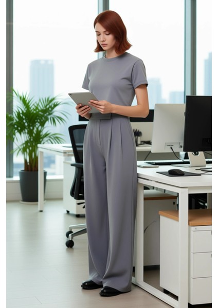 Kadın Yüksek Bel Pileli Geniş Paça Pantolon Fonksiyonel Dayanıklı Kaliteli Konforlu Modern fiyatları