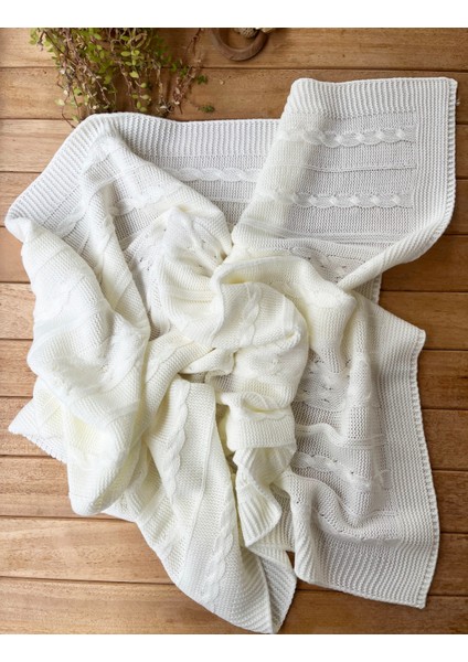 Triko Tek Kat Bebek Battaniye Krem 90×100 Cm-Zincir Desenli