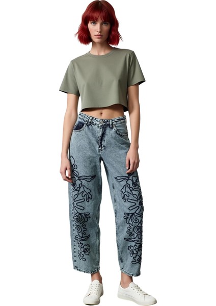 Kadın Işlemeli Yüksek Bel Bol Kesim Kot Pantolon Fonksiyonel Dayanıklı Kaliteli Konforlu Şık