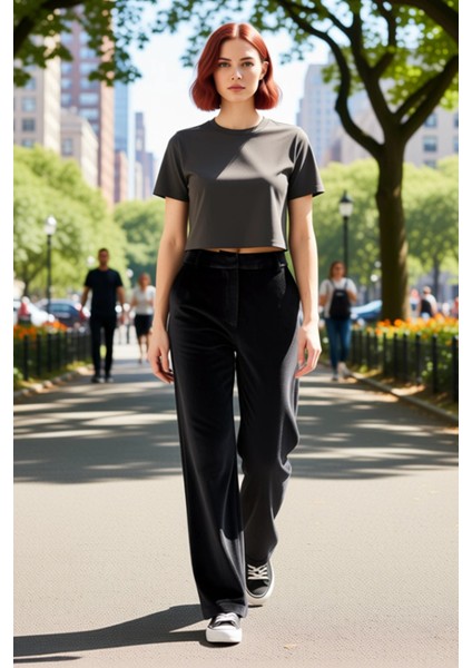 Kadife Geniş Paça Pantolon Kadın Fonksiyonel Dayanıklı Kaliteli Konforlu Estetik Premium Şık modelleri