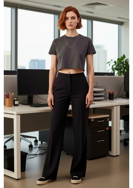 Kadın Düz Dokuma Geniş Paça Pantolon Fonksiyonel Dayanıklı Kaliteli Konforlu Estetik Rahat