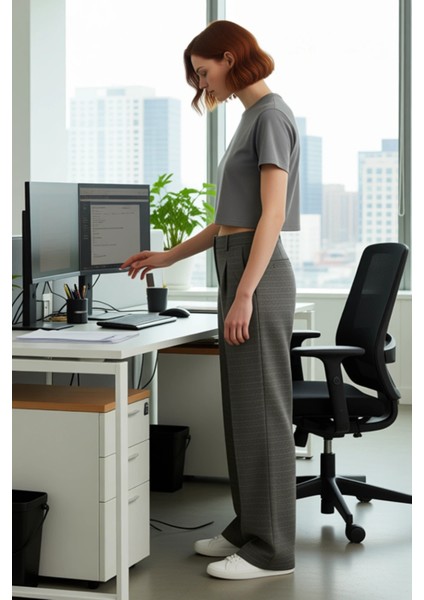 Kadın Kareli Geniş Paça Dokuma Pantolon Fonksiyonel Dayanıklı Kaliteli Konforlu Estetik Şık