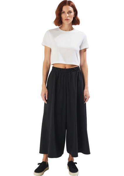 Kadın Mat Dokulu Palazzo Pantolon Fonksiyonel Dayanıklı Kaliteli Konforlu Estetik Premium Şık fırsatları