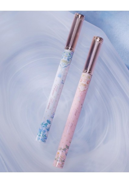 Butterfly Cloud Collar Sıvı Eyeliner fırsatları