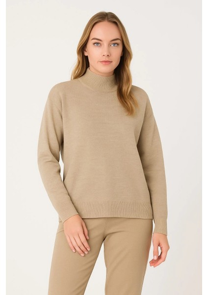 Velmorakadın Yarım Boğaz Triko Kazak At Regular Kalıp - Bej