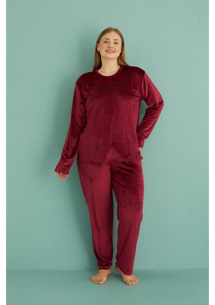 Mihra 13213 Kadın Kadife Uzun Kol Pijama Takımı fiyatları