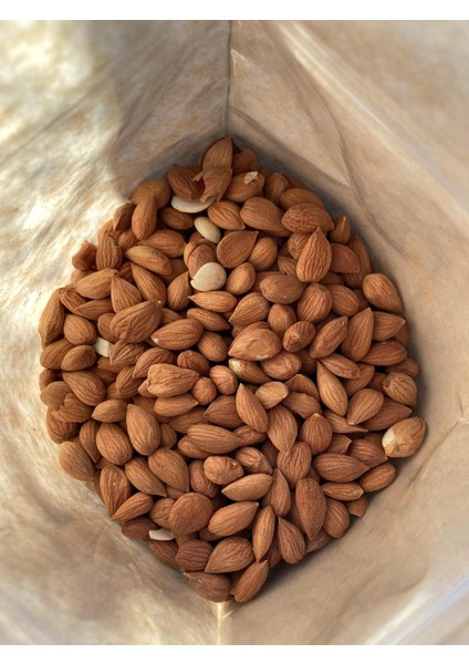 Malatya Sarı Kayısı Çekirdeği (Yeni Sezon 2025-26) 700 gr fiyatları