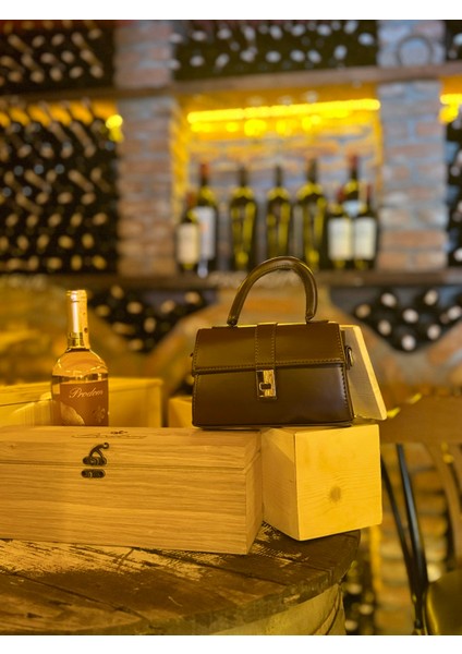 Caramel Model El ve Kadın Omuz Çantası modelleri