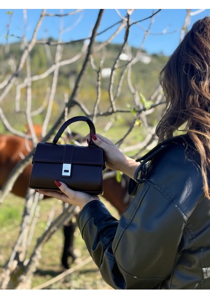 Caramel Model El ve Kadın Omuz Çantası fırsatları