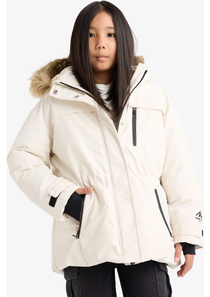 Kız Çocuk Çıkarılabilir Suni Kürk Yaka Kapüşonlu Polar Astarlı Fermuarlı Şişme Kayak Montu F4480A825WN modelleri