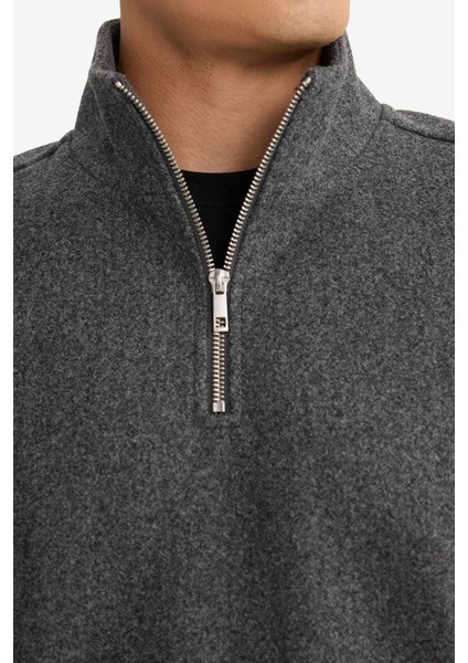 Regular Fit Yarım Fermuarlı Sweatshirt E9626AX25AU indirimleri