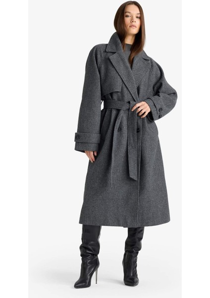 Afra x DeFacto Kuşaklı Cepli Uzun Kaşe Kaban F2790AX25WN modelleri