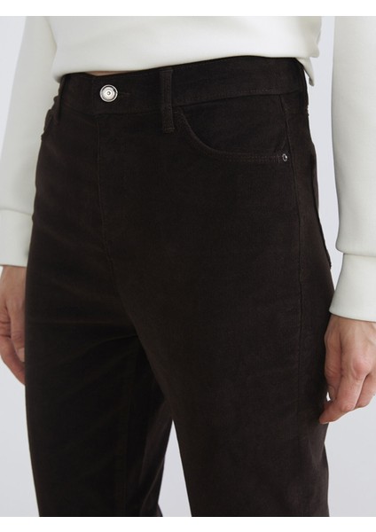 Yeni Sezon Dar Fit Kadife Kadın Pantolon modelleri