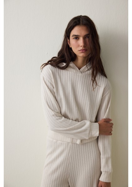 Ekru Örgü Detaylı Kapüşonlu Sweatshirt fiyatları