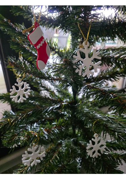 Çam Ağacı Süsleri – Yılbaşı Süsleri –– Yeni Yıl – Çorap - Kar Tanesi Objeler - 17 Adet Obje