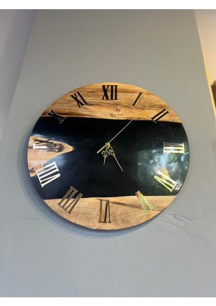 Ceviz Ağacından El Yapımı Ahşap Epoksi Duvar Saati - Siyah Renk - 40 cm