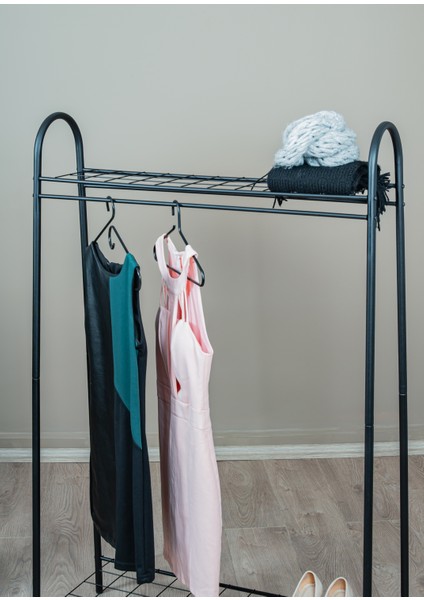 Elite 2 Siyah Metal Raflı Elbise Askısı Ayaklı Askılık Konfeksiyon Askılık Siyah indirimleri