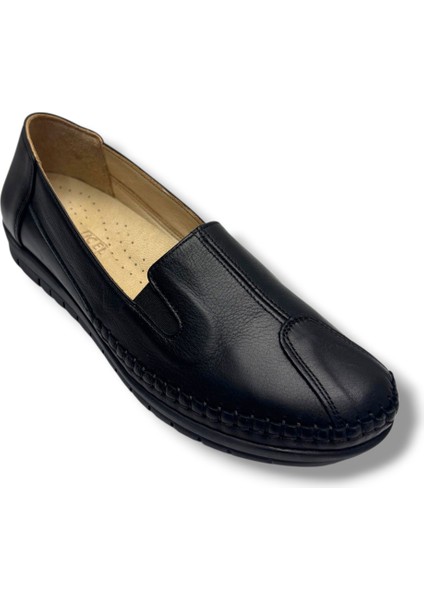 134-26 Hakiki Deri Anatomik Lastikli Kadın Ayakkabı