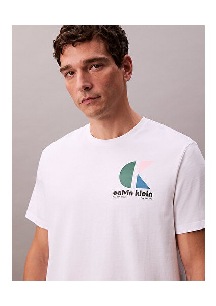 Erkek Beyaz Grafikli Tişört fırsatları