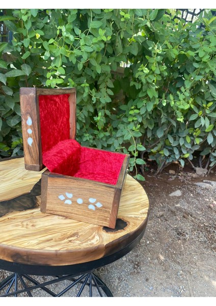 Ceviz Ağacından Kakmalı Şık Tasarımlı Büyük Boy Takı Sandığı - Ahşap Görünüm - 19*12 cm fırsatları