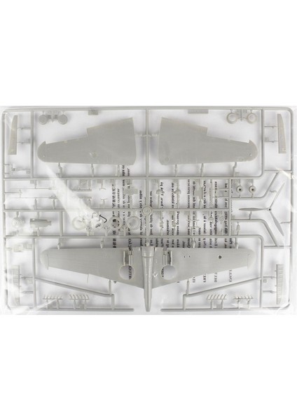 02807 1/48 Ölçek, Curtiss P-40B Warhawk Savaş Uçağı Plastik Model Kiti