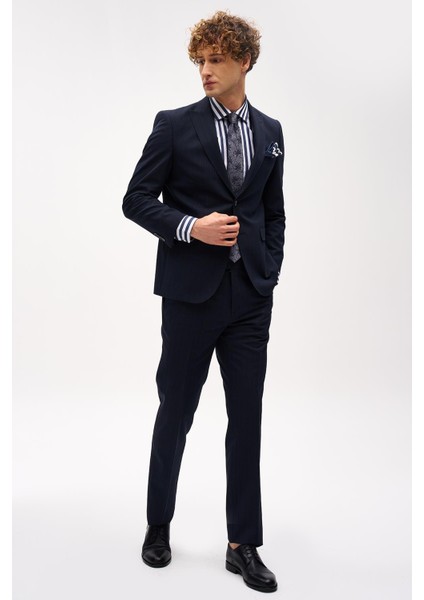 Erkek Lacivert Barı (4 Drop) / Geniş Kalıp Sivri Yaka Takım Elbise fırsatları