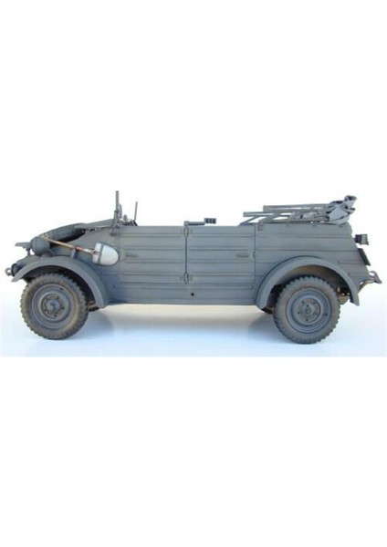 75003 1/6 Ölçek, Volkswagen Kübelwagen Tip-82 Hafif Zırhlı Arac Plastik Model Kiti