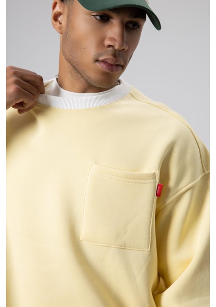 Bisiklet Yaka Cep Detaylı Oversize Sweatshirt Sarı fırsatları