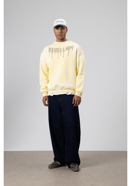 Yıkamalı Oversize Baskılı Sweatshirt Sarı