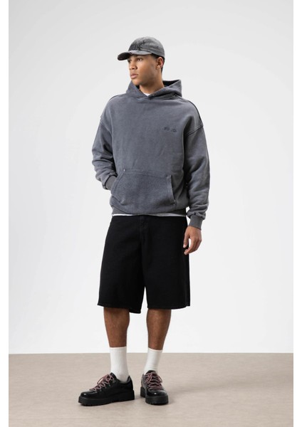 Oversize Yıkamalı Baskılı Kapüşonlu Sweatshirt Siyah fiyatları