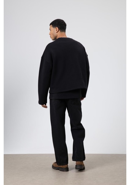Boxy Fit Basic Sweatshirt Siyah fırsatları