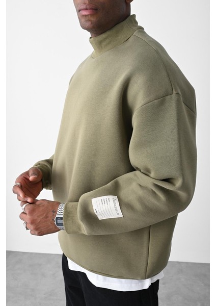 Vizon Kart Detaylı Oversize Sweatshirt Haki fırsatları