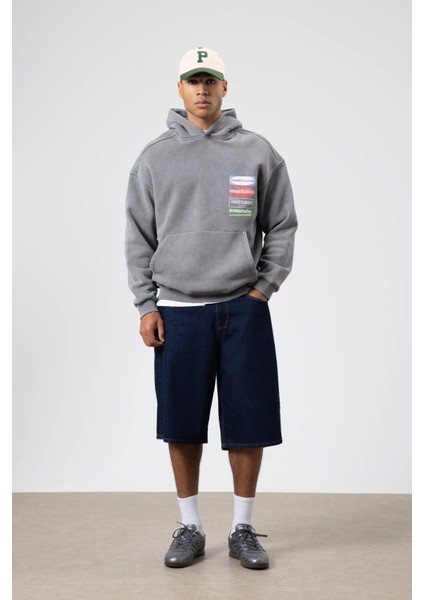 Oversize Yıkamalı Baskılı Kapüşonlu Sweatshirt Füme