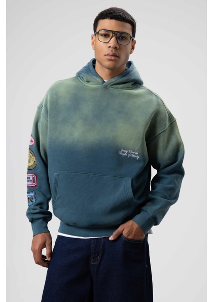 Oversize Baskılı Kapüşonlu Sweatshirt Nefti indirimleri