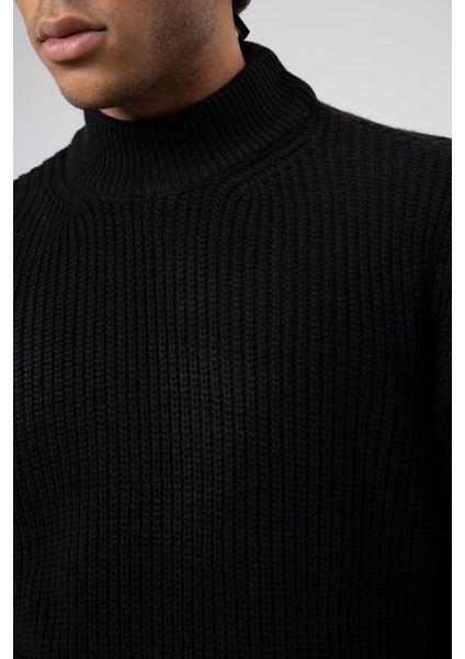 Yarım Balıkçı Yaka Triko Kazak Siyah modelleri