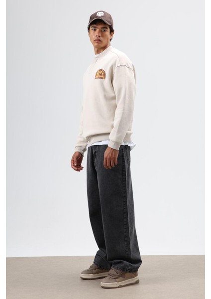 Oversize Bisiklet Yaka Baskılı Sweatshirt Taş fırsatları