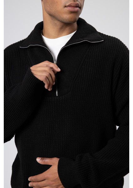 Yarım Fermuarlı Triko Kazak Siyah modelleri