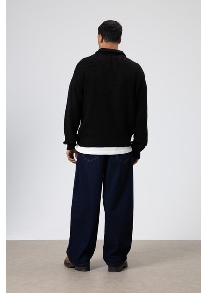 Yarım Fermuarlı Triko Kazak Siyah fırsatları